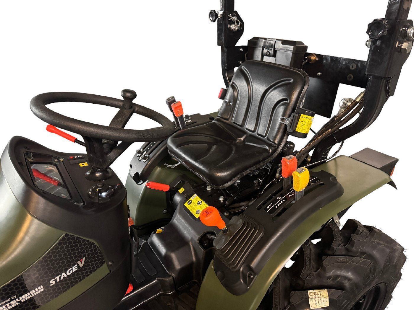 Startrac 22 Kleintraktor Nato-Grün – 22 PS Allradtraktor mit Ackerstollenbereifung – Bild 5